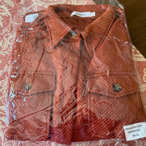 NWT Orange Textured Button-Up Shacket SZ XL; Tonal Geometric Pattern - Picture 3 of 11